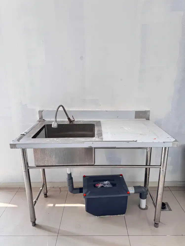 SINK DISHWASHER STAINLESS BRAND MUTU