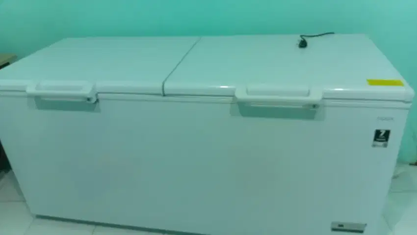 Freezer Aqua 719 Liter