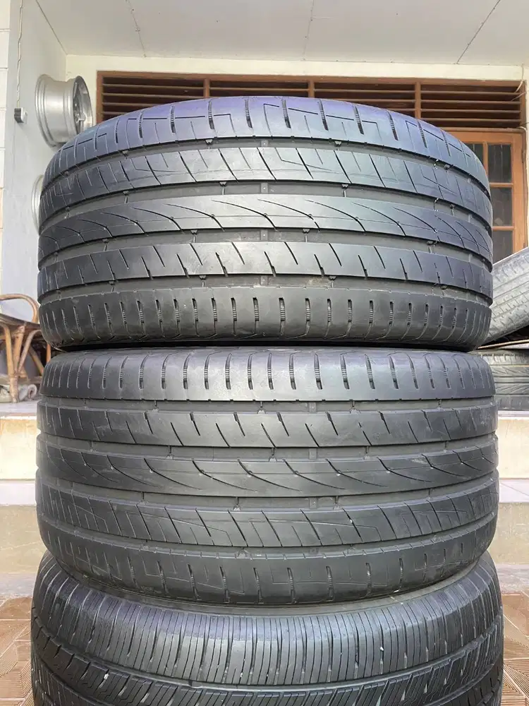 Ban Continental Ultra Contact UC6 SUV 285 45 r20 2Pcs