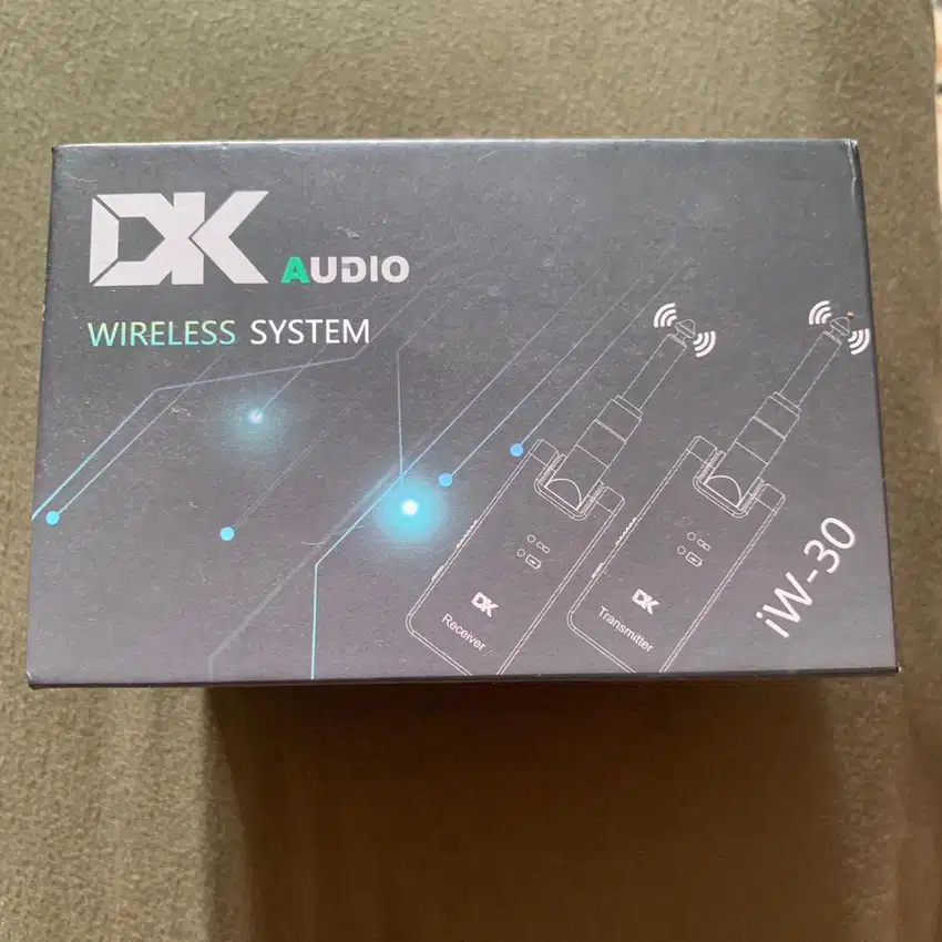 DK iW-30 jack wireless guitar transmitter