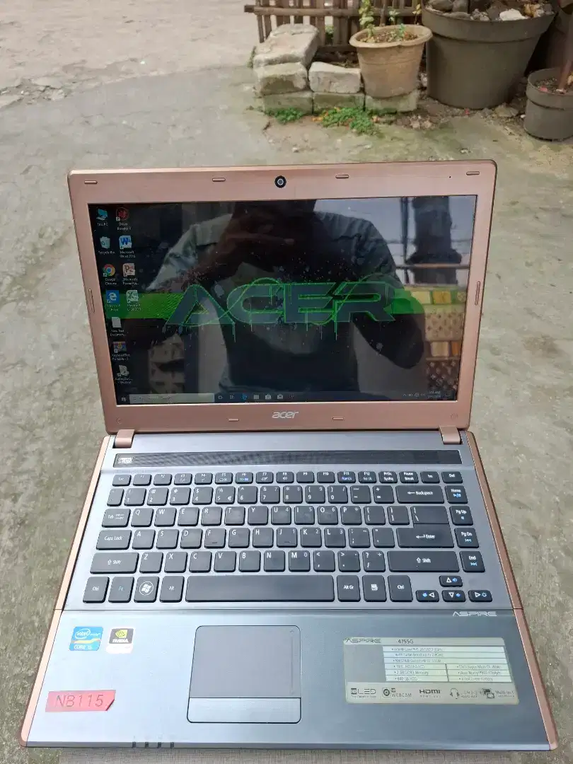 Acer aspire i5 Gen 2 Ram 4 Hdd 320 siap pakai double Vga