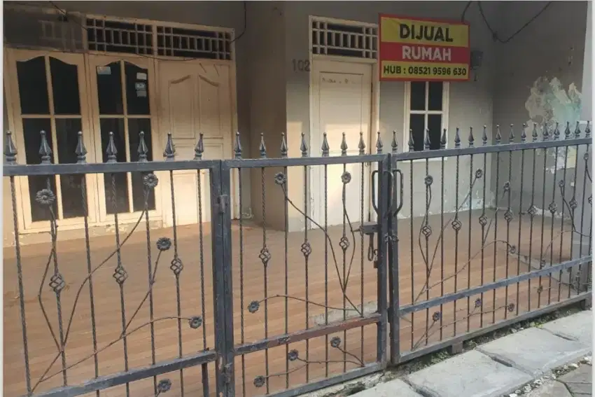Dijual Rumah Siap Huni - LT 90 m², LB 70 m², Akses Motor