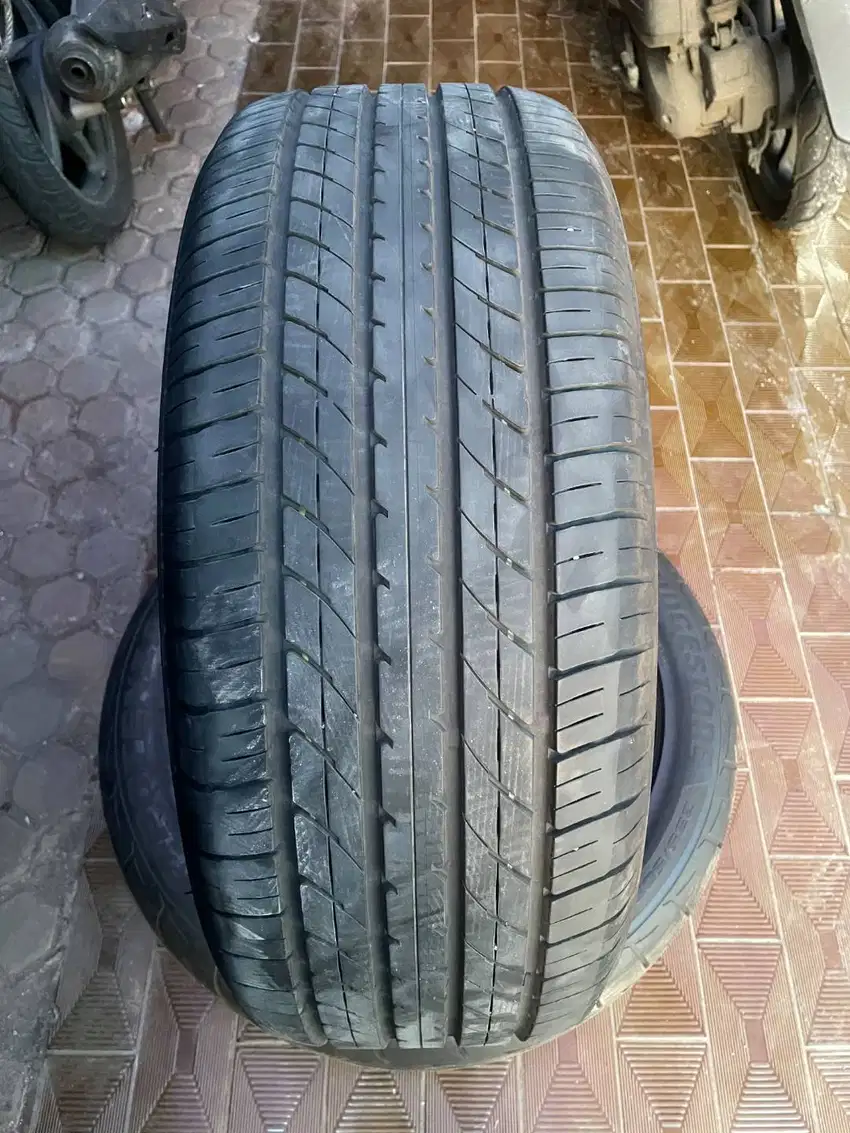 Ban Toyo Tranpath 235 50 r18 1Pcs