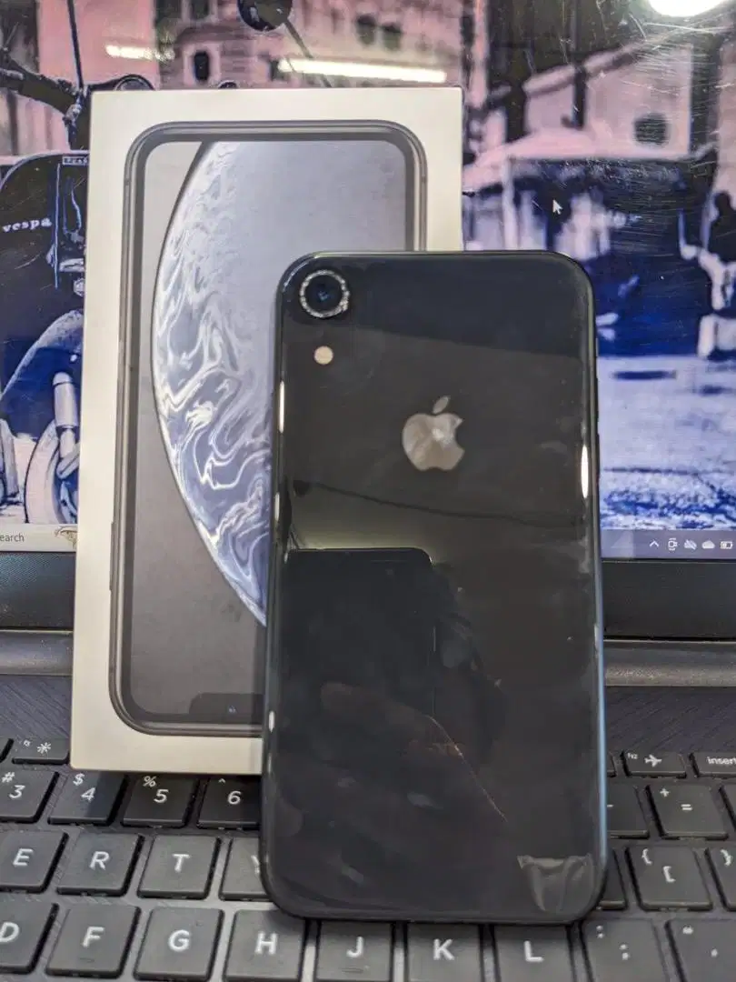 Iphone XR 64gb ibox fullset
