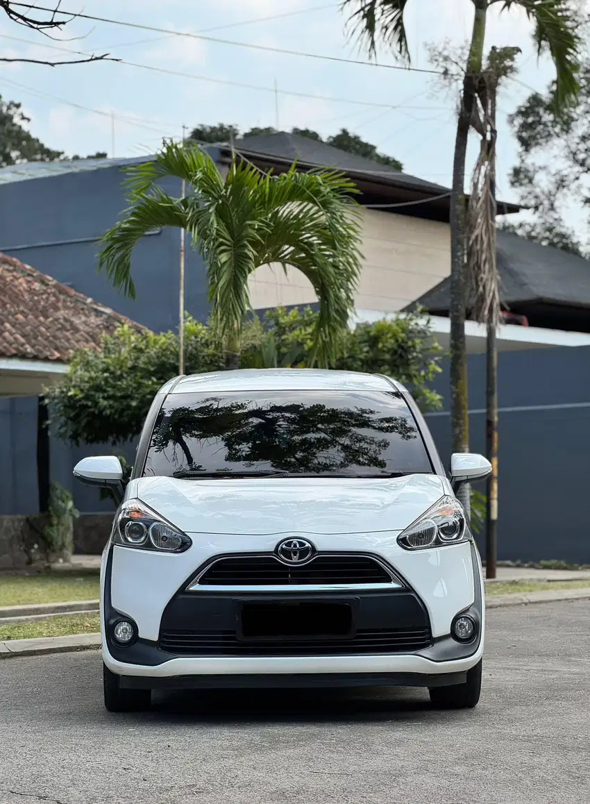 TDP 10jt || Toyota Sienta V Matic Tahun 2017