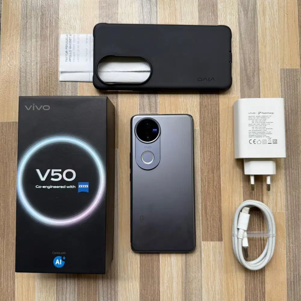 Vivo v50 12/512 fullset