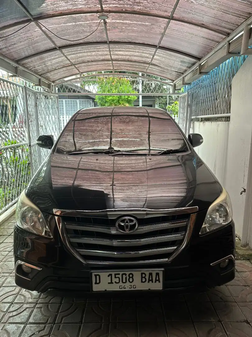 Toyota Kijang Innova 2014 Bensin