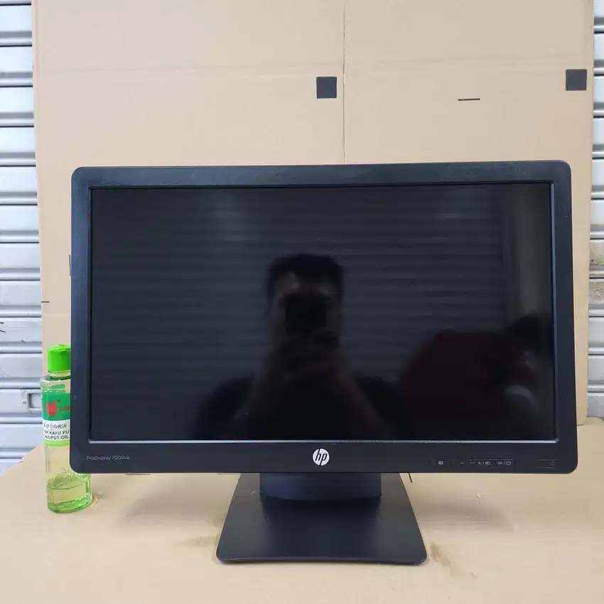 MONITOR HP 20 INCH WIDE SUPER MURAH D-NGC