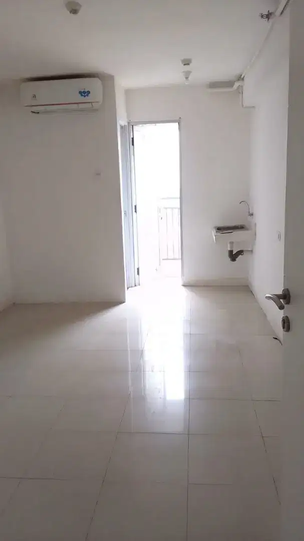 SEWA APARTEMEN BASURA TIPE STUDIO UNFURNISH TOWER E