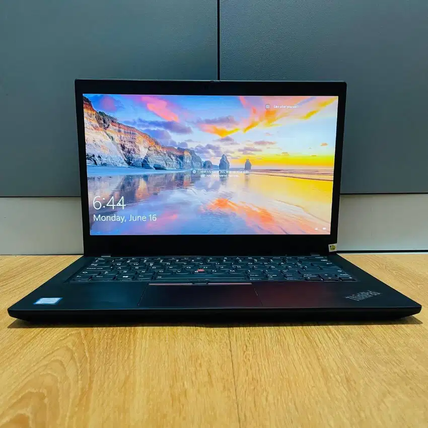LENOVO THINKPAD T490 CORE i5-GEN8//16 GB