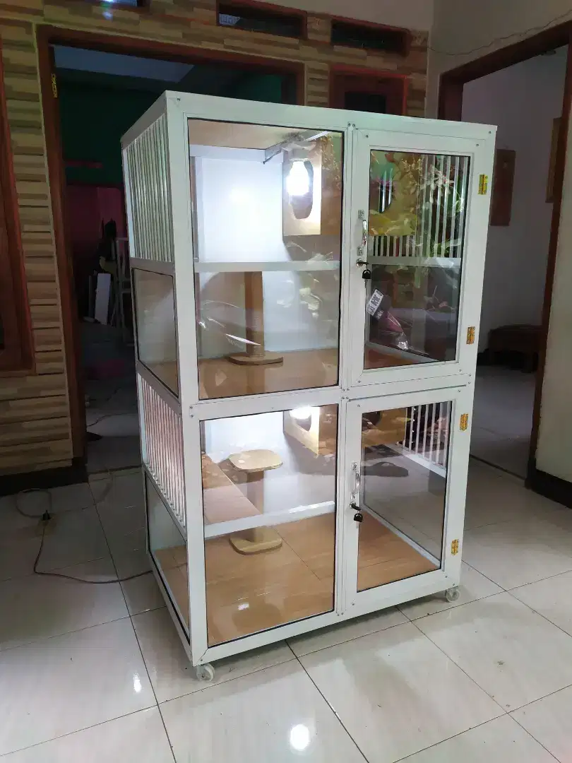Kandang kucing alumunium bisa COD
