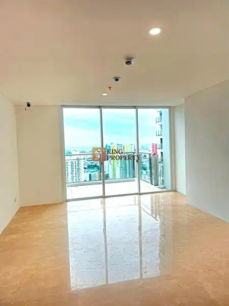 STUDIO WITH BALCONY DISEWAKAN APARTEMEN THE PEAK ROYALE SPRINGHILL