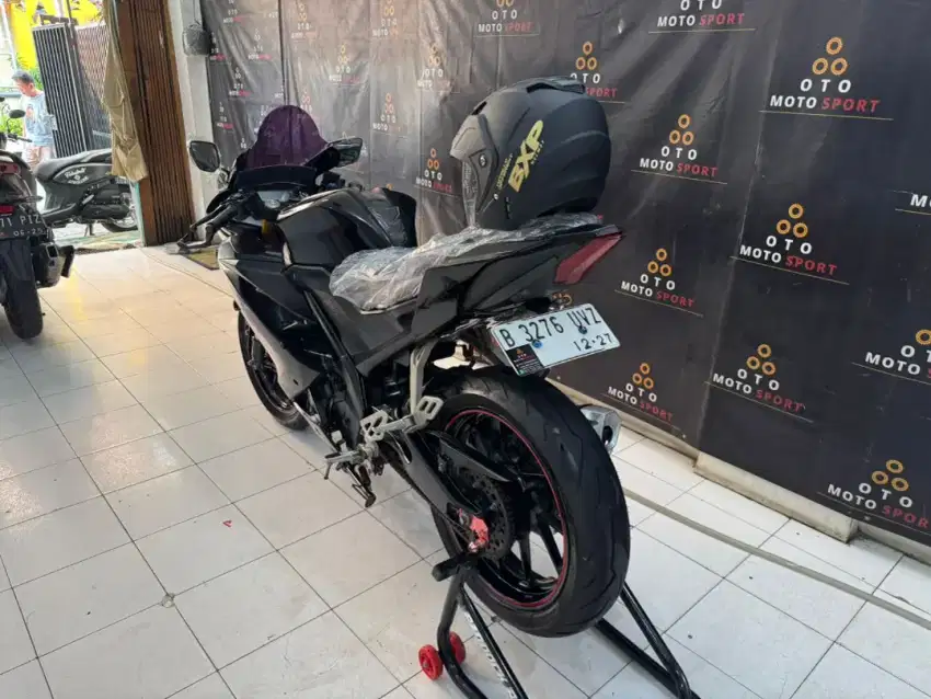 ganteng poool yamaha r15 v3 2020