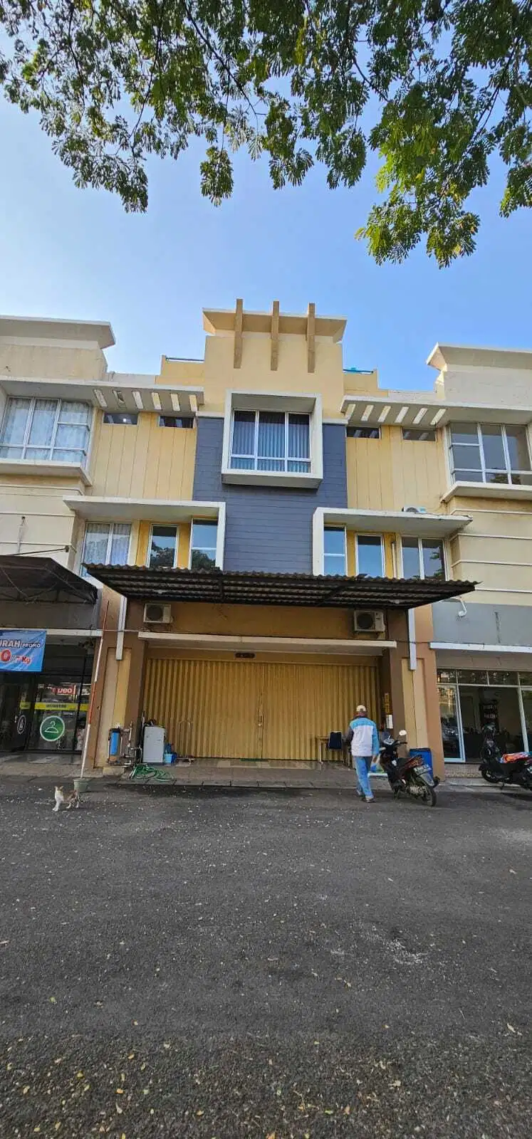Ruko 4 Lantai 6x15 Ruko Commercial Park Di Harapan Indah , Bekasi