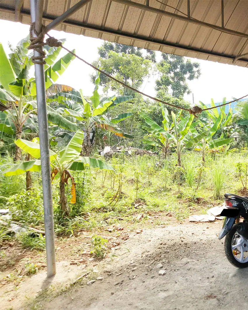Gudang di Serua Depok Tanah Kotak Akses Untuk Tronton