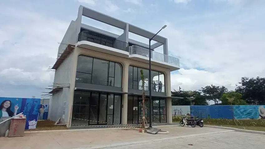 Dijual Ruko Baru 3 Lantai, Neo Patio Lippo Cikarang, Mulai 1.4 Miliar!