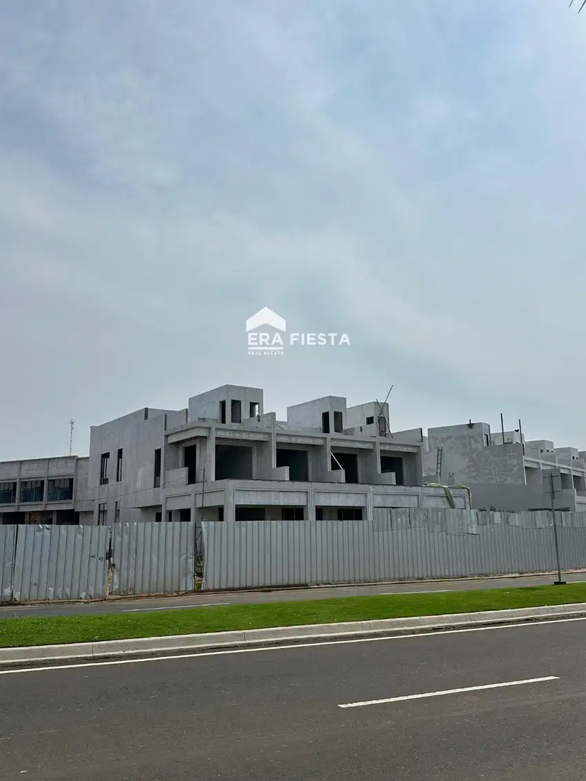 Ruko Hoek Hadap Danau Sorento Grande East Jual Cepat