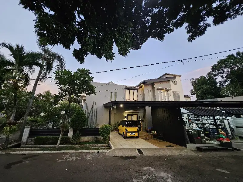 Dijual rumah bagus posisi hoek area sektor 9 Bintaro Tangsel