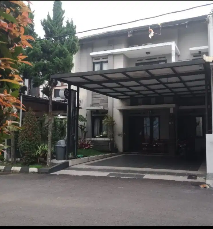 Jual Rumah Mewah dan Luas Harga Terjangkau dekat Batununggal Bandung