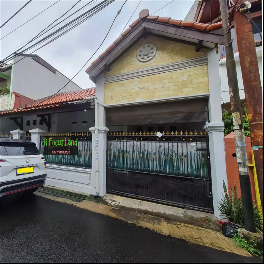 Rumah Tingkat Komplek STRATEGIS dekat Tol di JOGLO JakBar