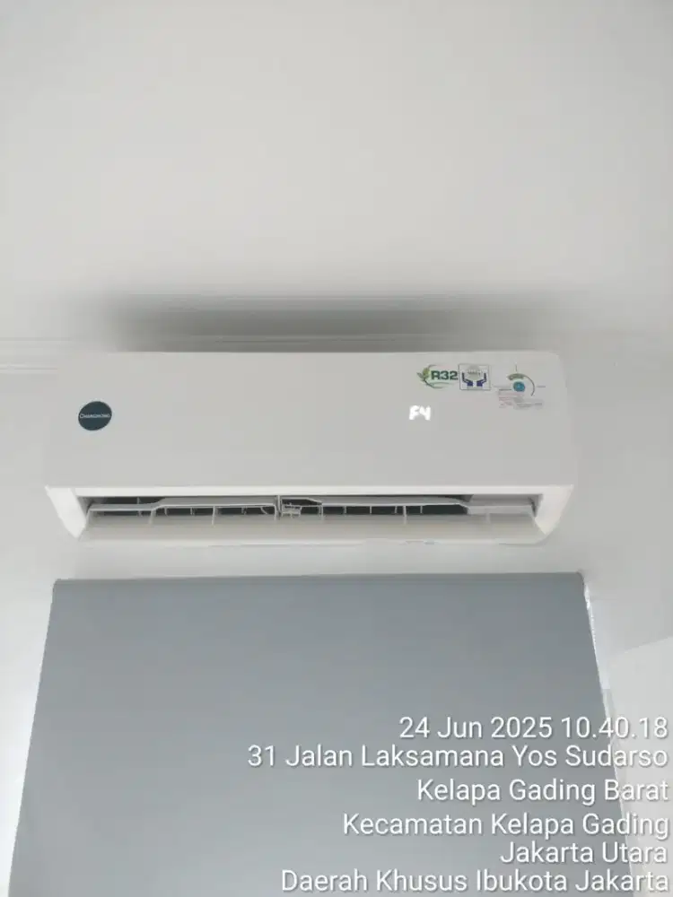Service servis AC pasang AC isi freon kulkas mesin cuci pompa air