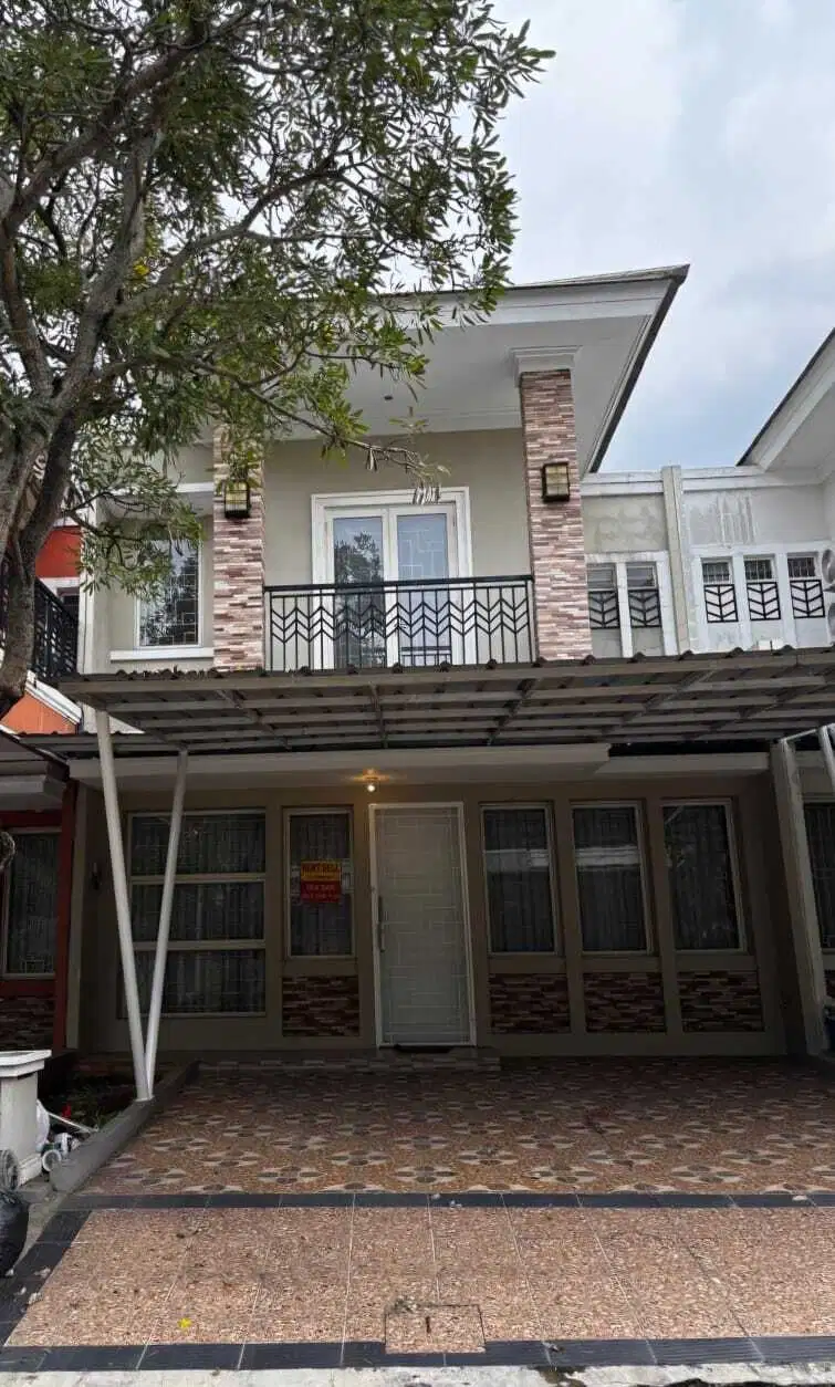 Disewakan Rumah 2 Lantai Full Furnish, Lippo Cikarang, 85 Juta/Tahun!