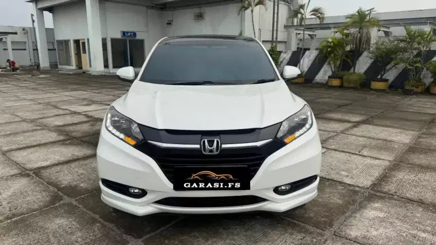 HONDA HRV PRESTIGE 1.8 AT 2015/2016 HR-V E