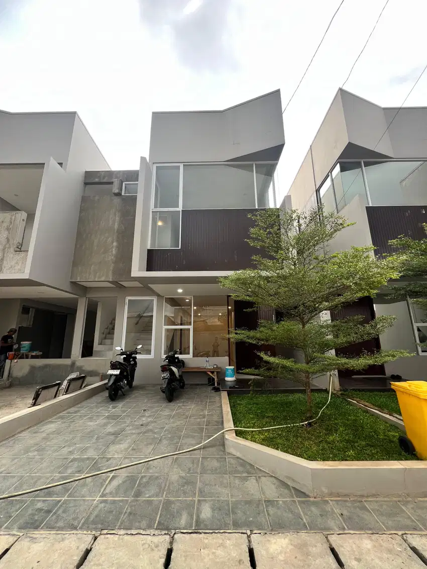 Rumah Baru 2 Lantai Dalam Mini Cluster Dekat Tol Di Jatibening Bekasi