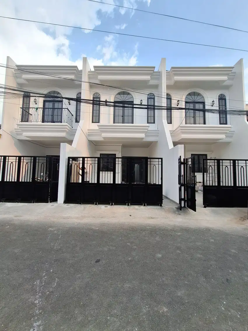 Rumah design modern classic di cipinang cimpedak jakarta timur