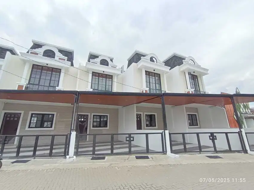 Rumah Asri Dan Mewah Di Parahyangan Bandung Barat