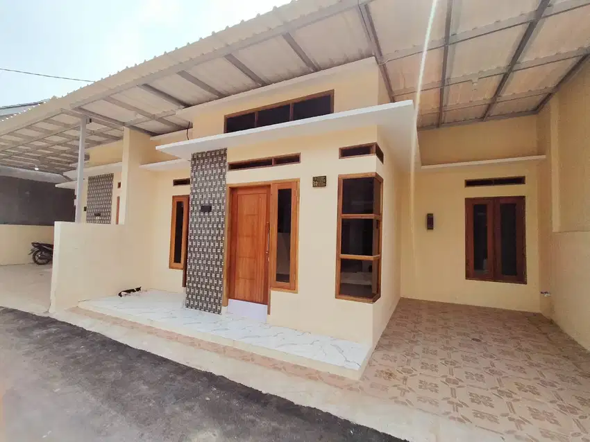 Rumah mewah di pasir putih depok