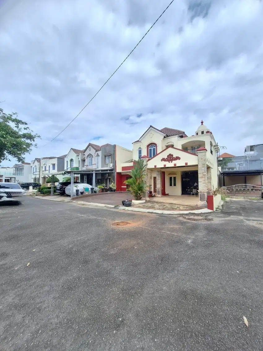 Dijual Rumah Hook cluster Beverly Batam Center