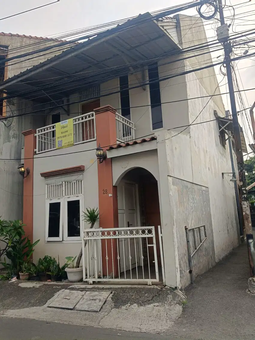 Rumah Tinggal Di Pengadegan