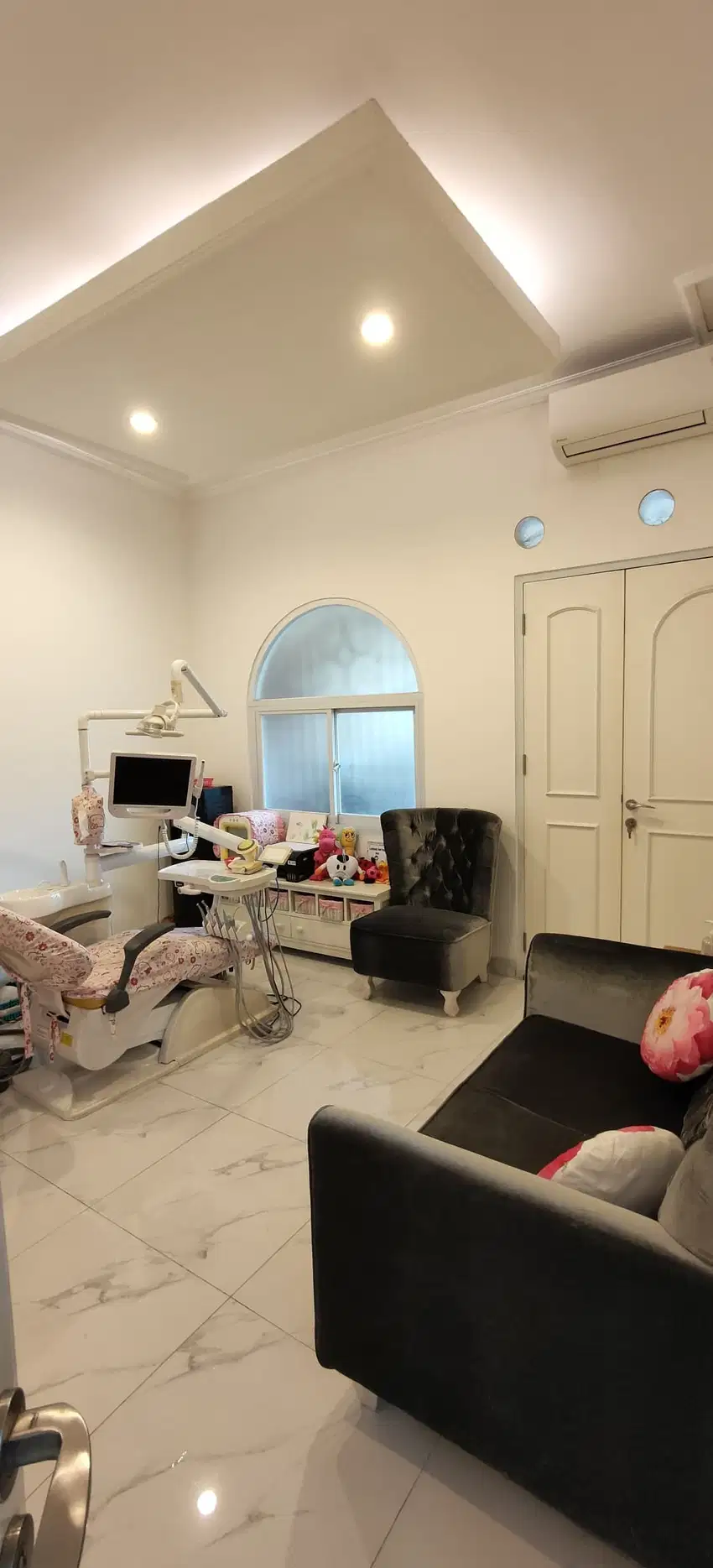 For Sale Rumah Bintaro Sektor 9 Ada Kolam Renang Pribadi