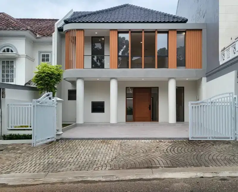 Rumah Siap Huni 2 Lantai di Legenda Wisata Cibubur