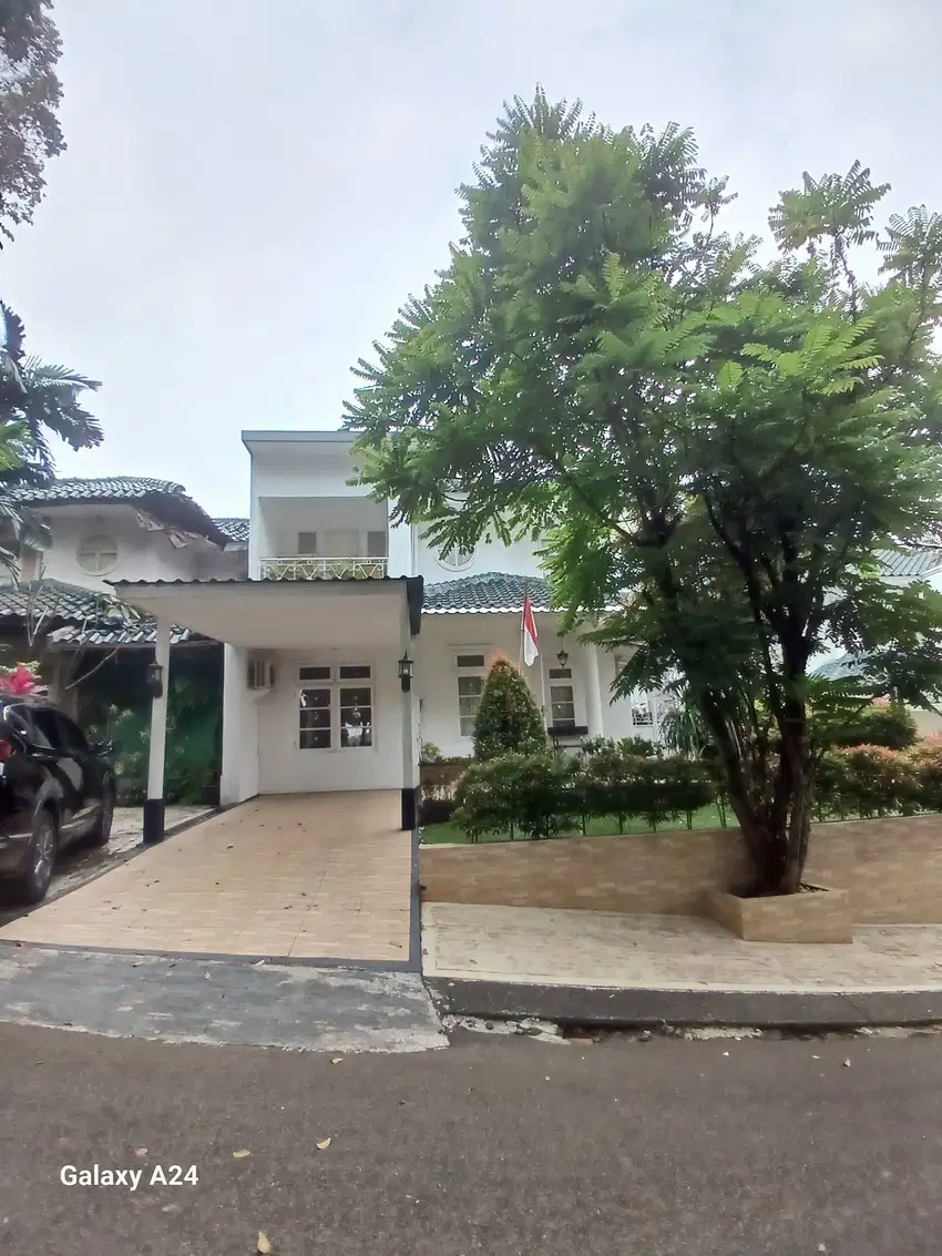 DIJUAL RUMAH 2LT SIAP HUNI DI BUKIT GOLF HIJAU BGH, SENTUL CITY SSR580