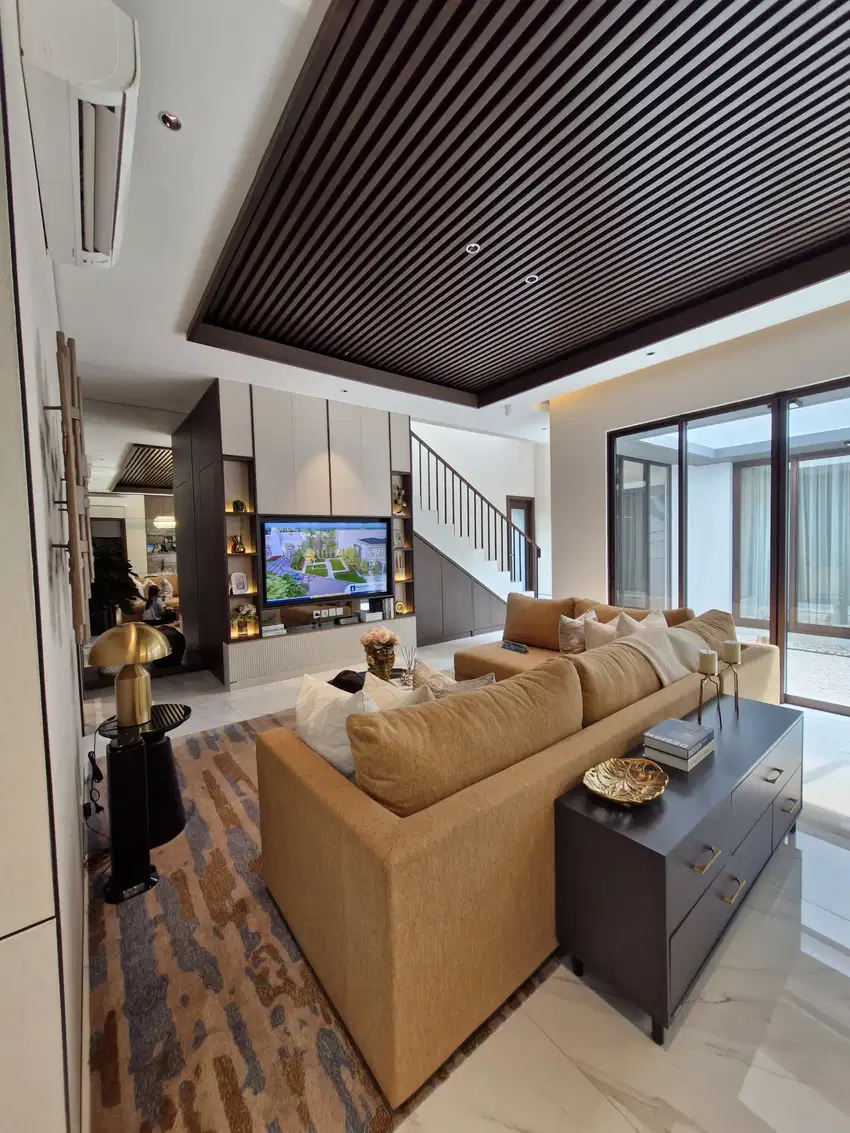 Rumah mewah furnished di Gading Serpong