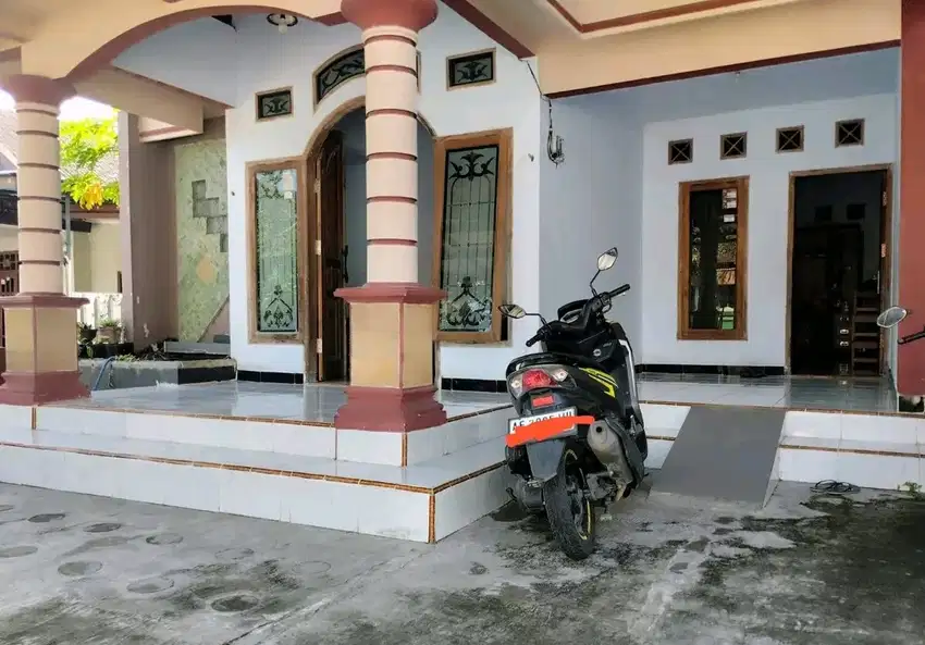 RUMAH KAMPUNG DEKAT SPBU BABADAN PONOROGO