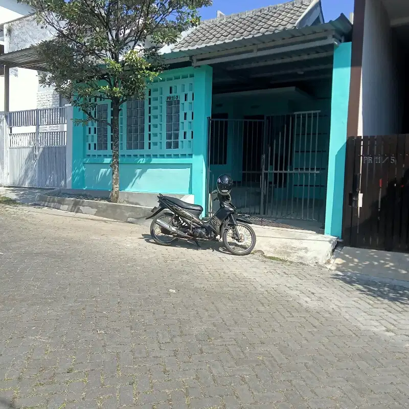 Rumah Perum Tirtasani Karang Ploso Malang