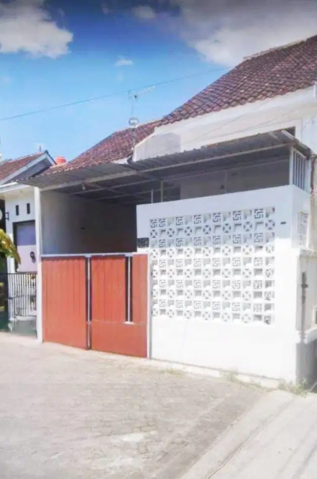 Rumah Cantik 99m² Nyaman Banjarsari Solo