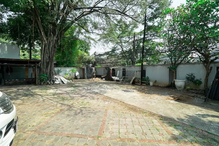 Turun Harga Rumah Mewah Luas Kemang