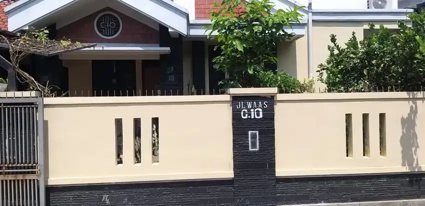 BUTUH CEPAT RUMAH 2 LANTAI DI BATUNUNGGAL JLN WAAS BANDUNG