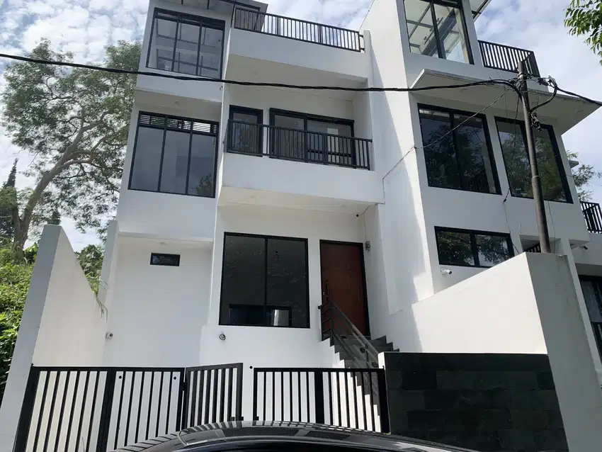rumah indent free desain cigadung dekat dago