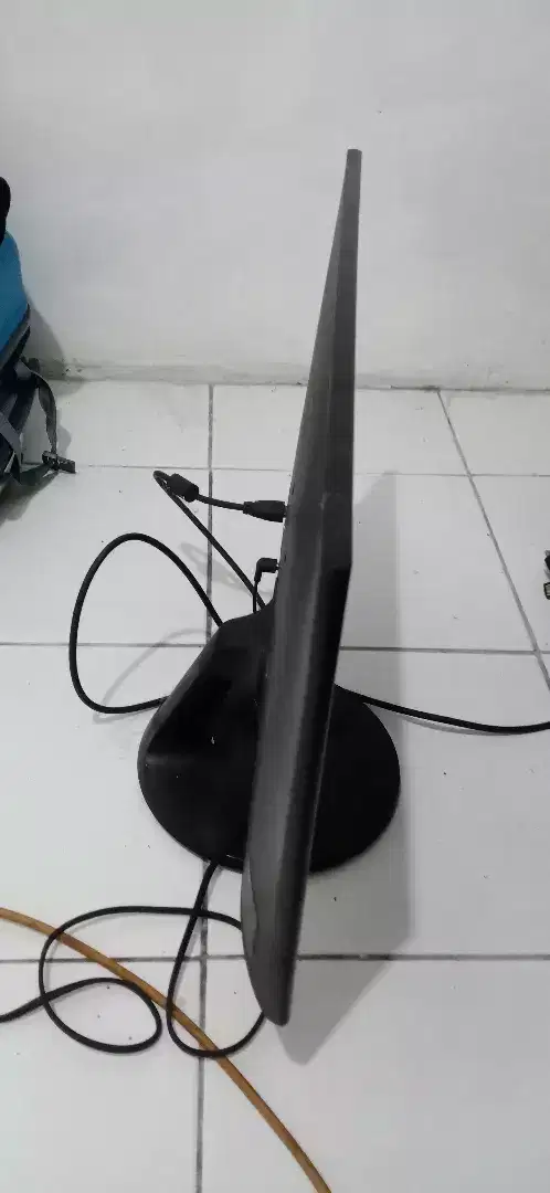 Samsung S22F 75hz bekas