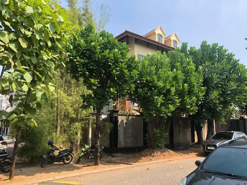 Dijual Rumah 2 Lantai di walet Permai PIK 1 Jakarta Utara