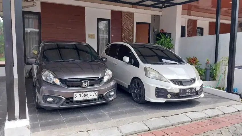 Rumah Bagus Modern Dalam Perum Elite Di jl. Palagan Dekat HYATT & UGM