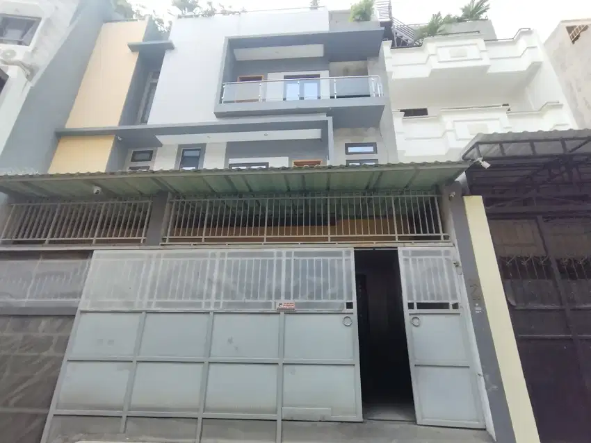 DIJUAL HUNIAN 5 LANTAI - LT 12 X 23 & LB 850 Jembatan 5 - JakBar