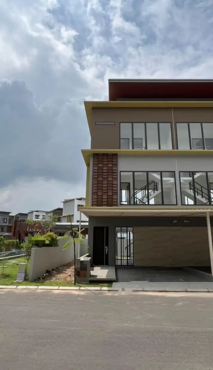 Rumah Baru 3 Lantai Posisi Hook Icon Residence Dekat Anggrek Mas 2