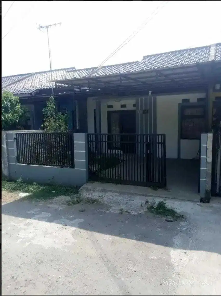 DIJUAL RUMAH SIAP HUNI KOMPLEK PELANGI RESIDENCE DEPOK.