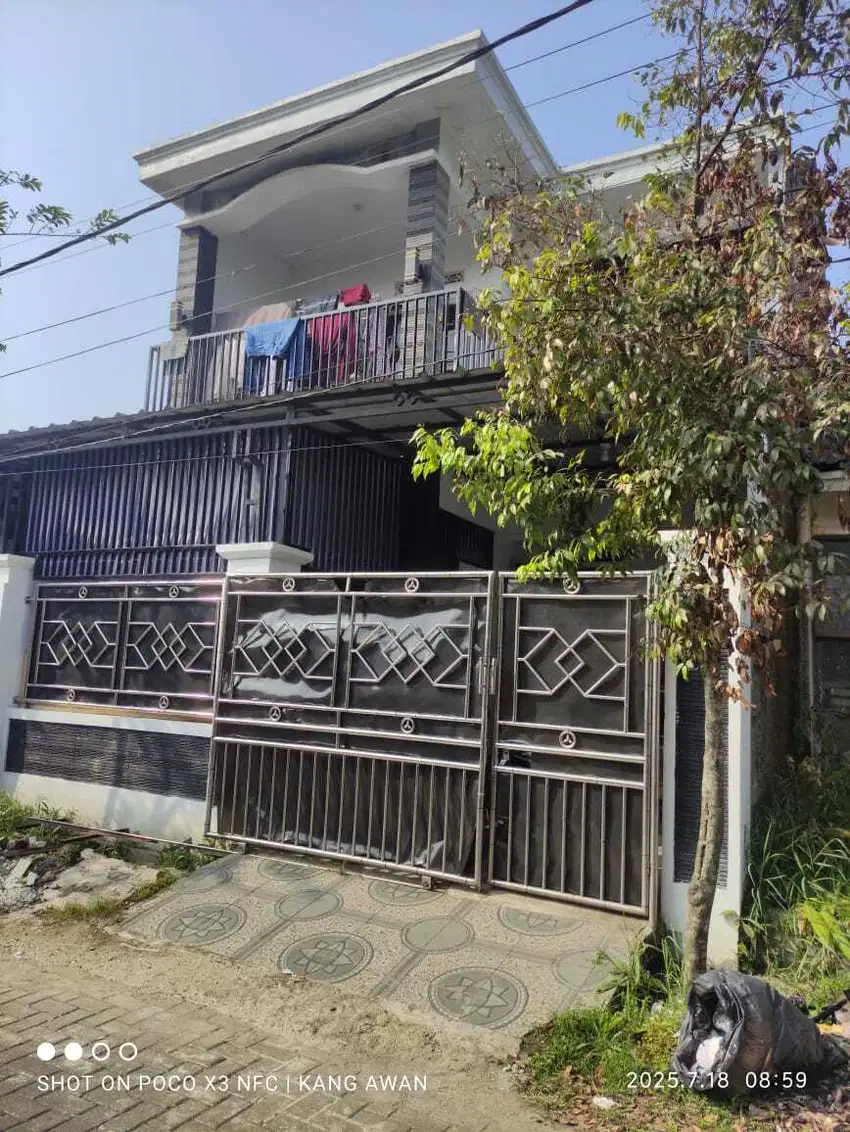 Jual rumah 2 lantai, siap huni cluster Alam Sanggar Indah, Cihampelas